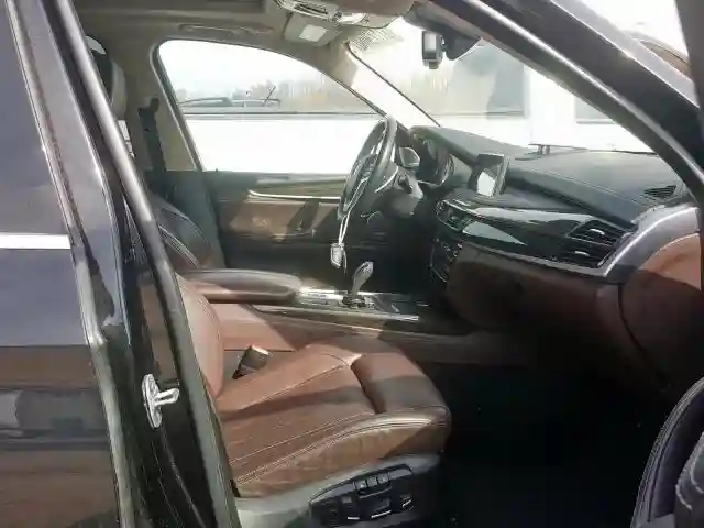 5UXKR6C55E0J72992 2014 BMW X5 XDRIVE50I-4