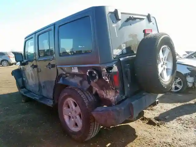1C4BJWDG2HL703819 2017 JEEP WRANGLER UNLIMITED SPORT-2
