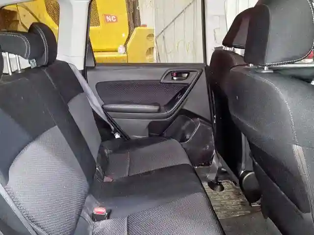 JF2SJABC3JH455786 2018 SUBARU FORESTER 2.5I-5