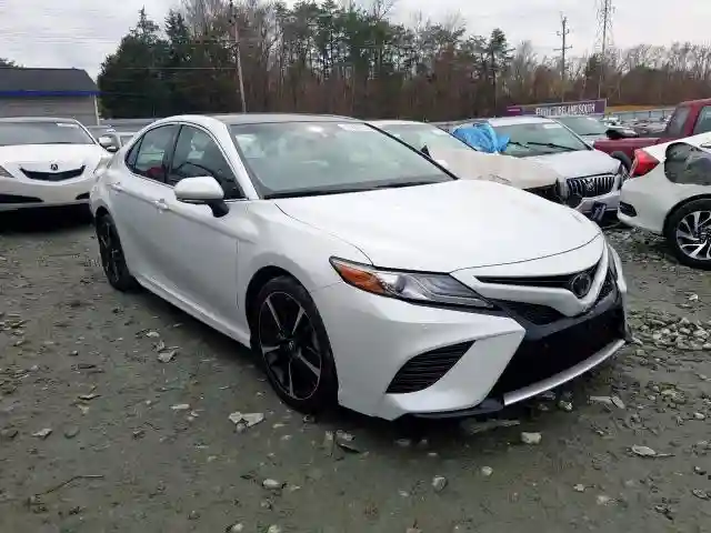 4T1B61HK5JU109420 2018 TOYOTA CAMRY XSE-0