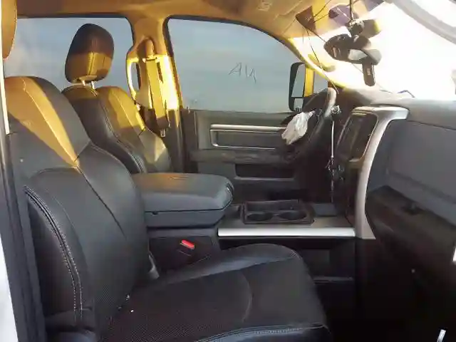 3C63RRHL4EG283437 2014 RAM 3500 SLT-4