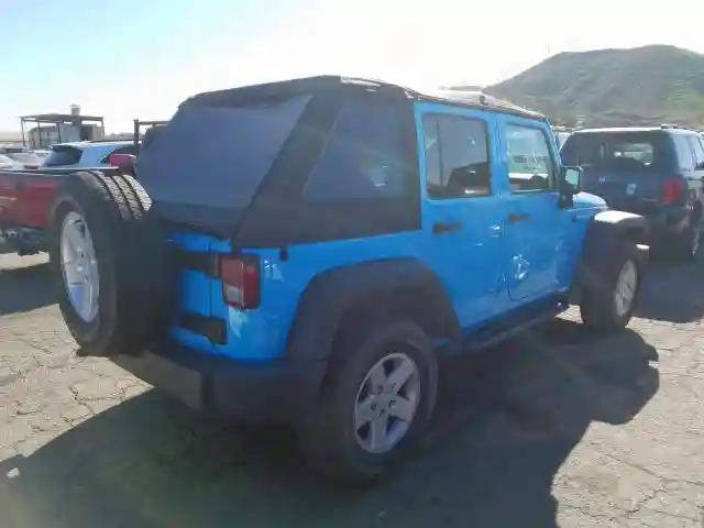 1C4BJWDG5HL723210 2017 JEEP WRANGLER UNLIMITED SPORT-3