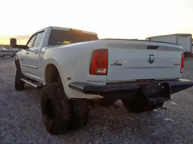 3C63RRHL4EG283437 2014 RAM 3500 SLT-2