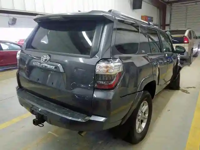 JTEBU5JR6K5673447 2019 TOYOTA 4RUNNER SR5-3