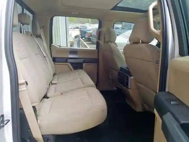 1FTEW1EGXJKC76868 2018 FORD F150 SUPERCREW-5