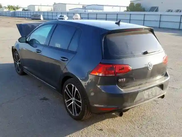 3VW447AUXHM058557 2017 VOLKSWAGEN GTI S/SE-2