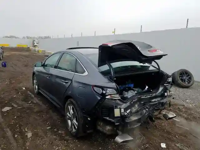5NPE34AF4KH818196 2019 HYUNDAI SONATA LIMITED-2
