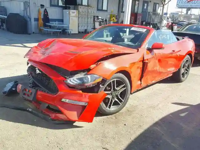 1FATP8UH0J5111696 2018 FORD MUSTANG-1