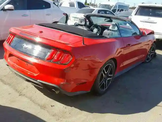 1FATP8UH0J5111696 2018 FORD MUSTANG-3