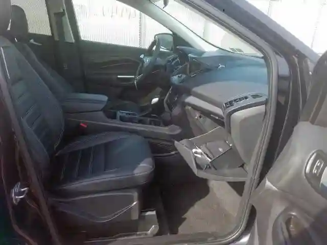 1FMCU0HD9KUC44150 2019 FORD ESCAPE SEL-4