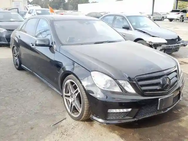 WDDHF7HB4BA305181 2011 MERCEDES-BENZ E 63 AMG-0