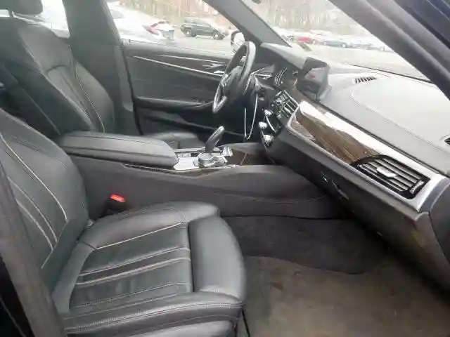 WBAJA7C57JG907481 2018 BMW 530 XI-4