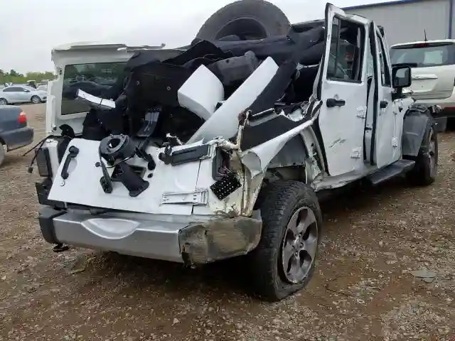 1C4HJWEG5JL927892 2018 JEEP WRANGLER UNLIMITED SAHARA-3
