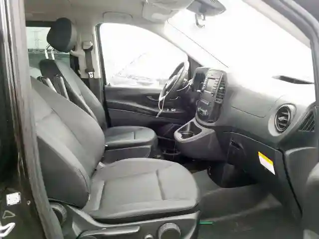 WD4PG2EE4J3408999 2018 MERCEDES-BENZ METRIS-4