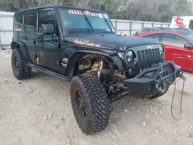 1C4BJWEG6DL617437 2013 JEEP WRANGLER UNLIMITED SAHARA-0