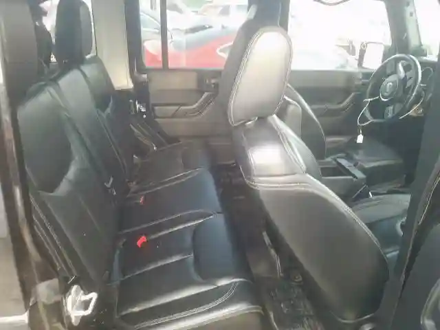 1C4BJWEG6DL617437 2013 JEEP WRANGLER UNLIMITED SAHARA-5