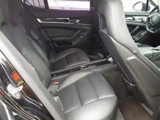 WP0AA2A71DL013711 2013 PORSCHE PANAMERA 2-5