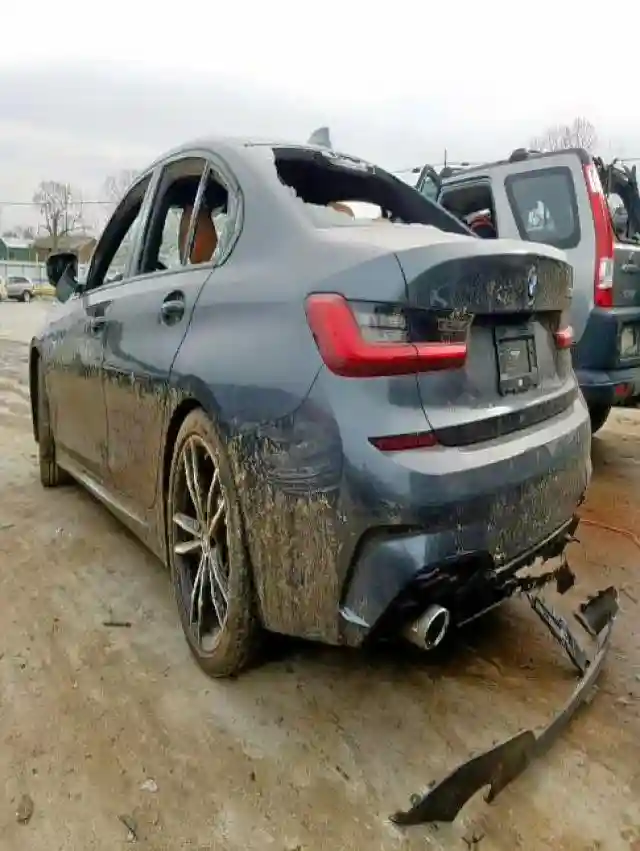 WBA5R1C50KAK08205 2019 BMW 330I-2
