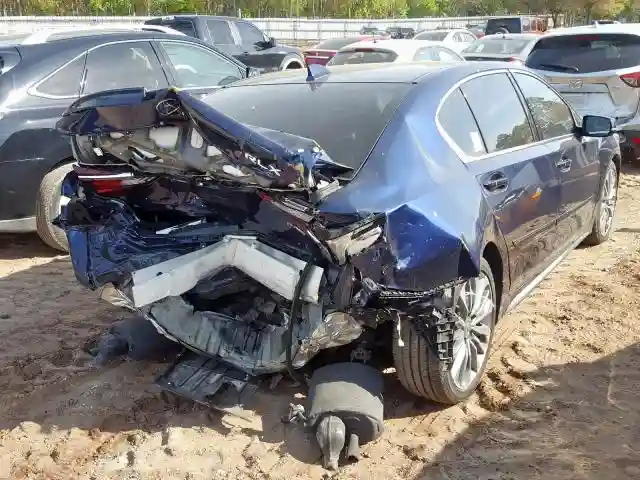 JH4KC1F59JC000988 2018 ACURA RLX TECH-3