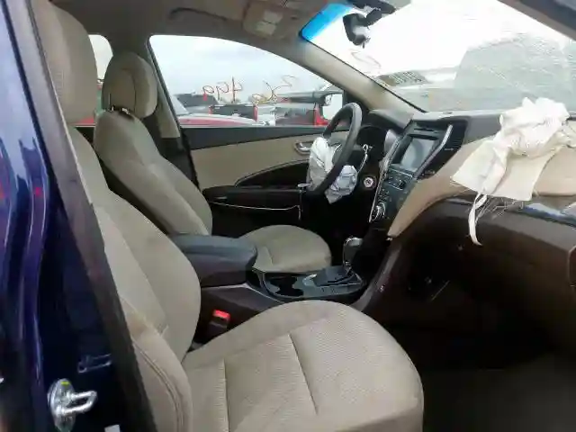 5XYZU3LB6HG454088 2017 HYUNDAI SANTA FE SPORT-4