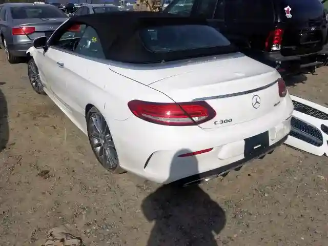 WDDWK8EBXKF777546 2019 MERCEDES-BENZ C 300 4MATIC-2
