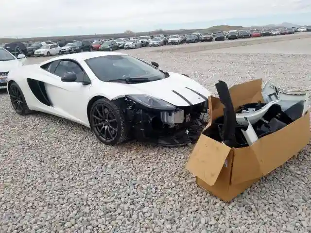 SBM11AAA4CW001580 2012 MCLAREN AUTOMOTIVE MP4-12C-0