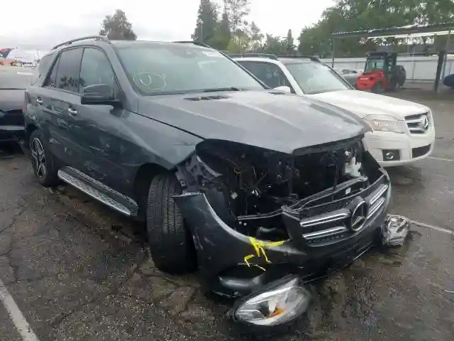 4JGDA5JB0JB197913 2018 MERCEDES-BENZ GLE 350-0