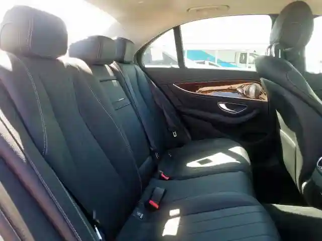 WDDZF4JB3HA104569 2017 MERCEDES-BENZ E 300-5