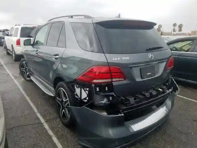 4JGDA5JB0JB197913 2018 MERCEDES-BENZ GLE 350-2