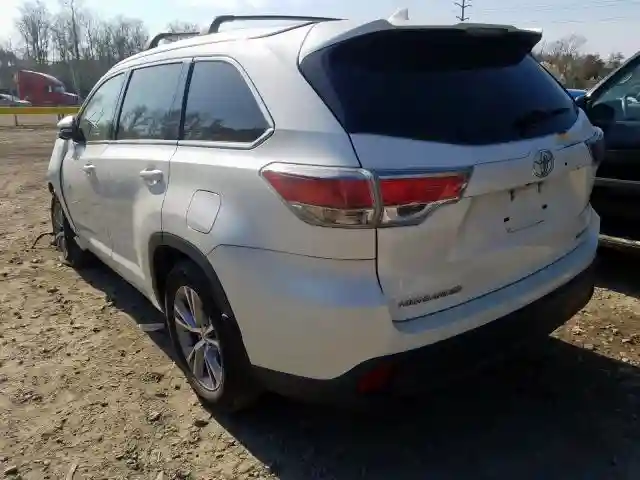 5TDJKRFH5FS106840 2015 TOYOTA HIGHLANDER XLE-2
