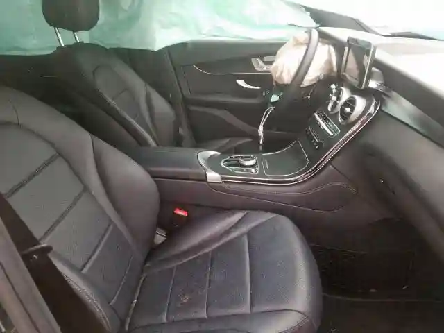 WDC0G4KB8HF173155 2017 MERCEDES-BENZ GLC 300 4MATIC-4
