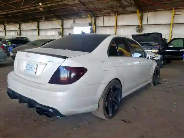 WDDGF7HB2CA730251 2012 MERCEDES-BENZ C 63 AMG-3