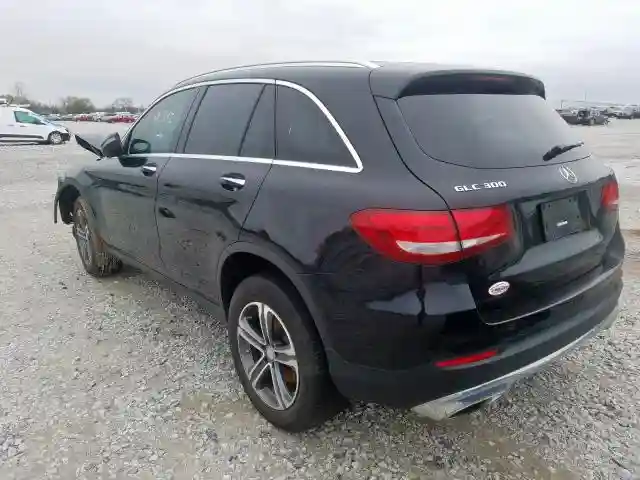WDC0G4KB8HF173155 2017 MERCEDES-BENZ GLC 300 4MATIC-2