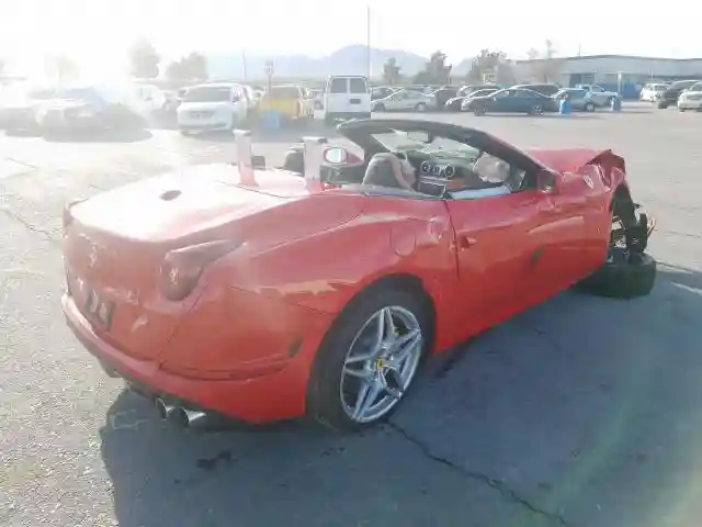 ZFF77XJA3F0210368 2015 FERRARI CALIFORNIA T-3