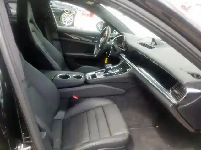 WP0CB2A70JL190915 2018 PORSCHE PANAMERA 4S SPORT TURISMO-4
