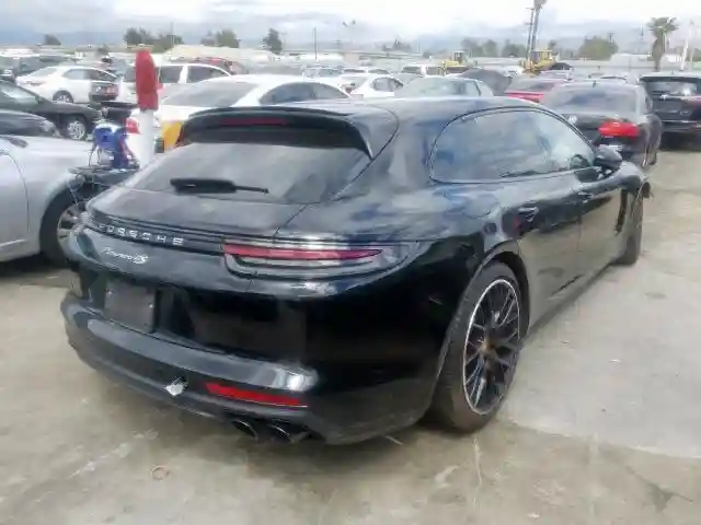 WP0CB2A70JL190915 2018 PORSCHE PANAMERA 4S SPORT TURISMO-3