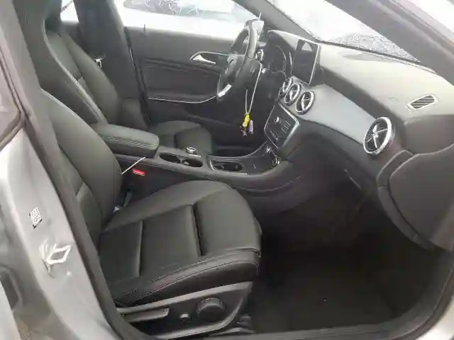 WDDSJ4EB7GN366628 2016 MERCEDES-BENZ CLA 250-4