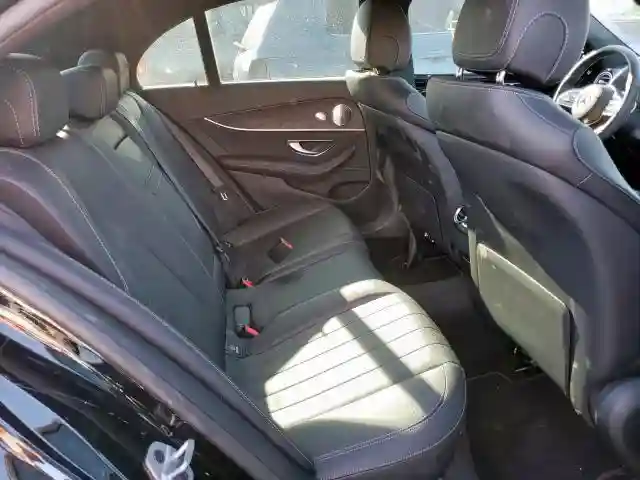 WDDZF4JBXKA605630 2019 MERCEDES-BENZ E 300-5
