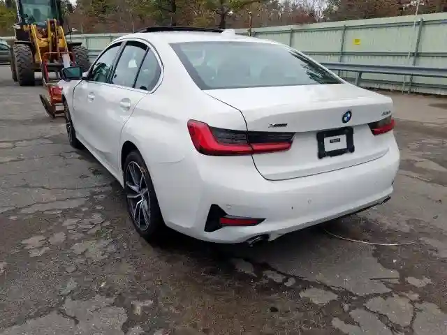 WBA5R7C50KFH17218 2019 BMW 330XI-2