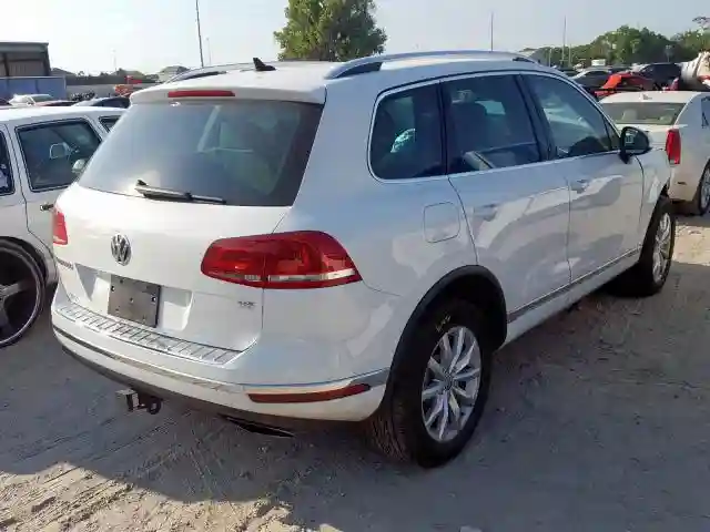 WVGEF9BP3GD001273 2016 VOLKSWAGEN TOUAREG SPORT-3