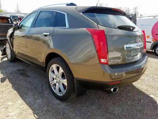 3GYFNFE33FS559796 2015 CADILLAC SRX PERFORMANCE COLLECTION-2