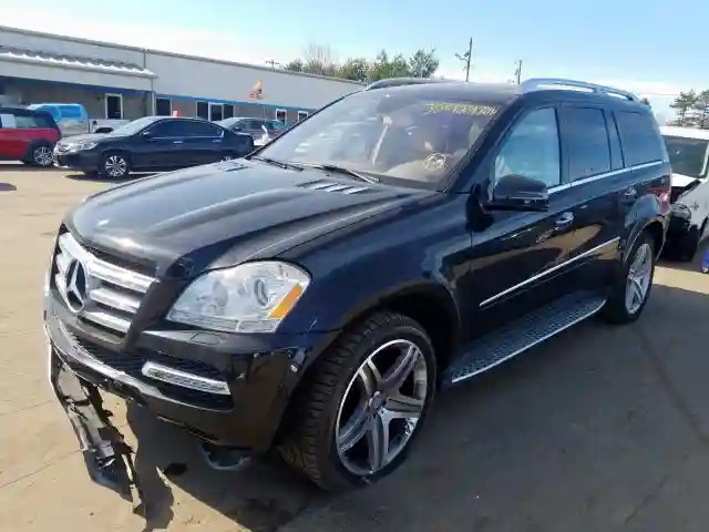 4JGBF8GE0CA774525 2012 MERCEDES-BENZ GL 550 4MATIC-1