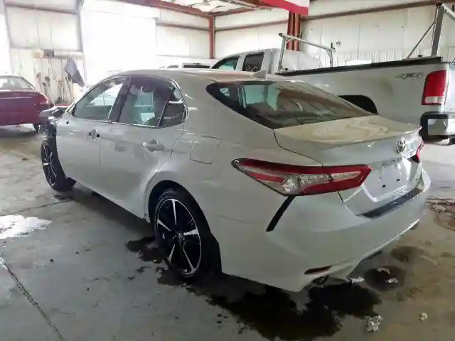 4T1B61HK3KU298022 2019 TOYOTA CAMRY XSE-2
