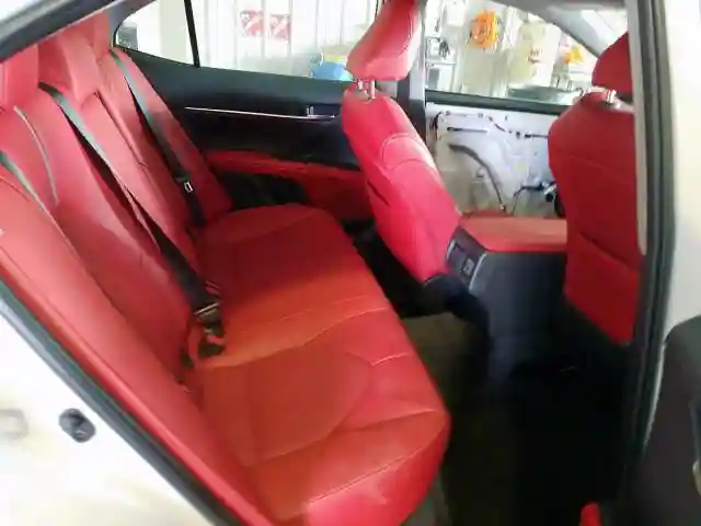 4T1B61HK3KU298022 2019 TOYOTA CAMRY XSE-5