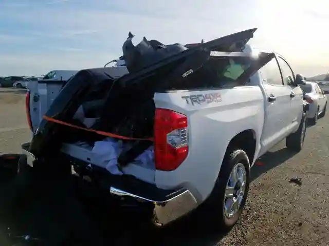 5TFDY5F10LX880894 2020 TOYOTA TUNDRA CREWMAX SR5-3