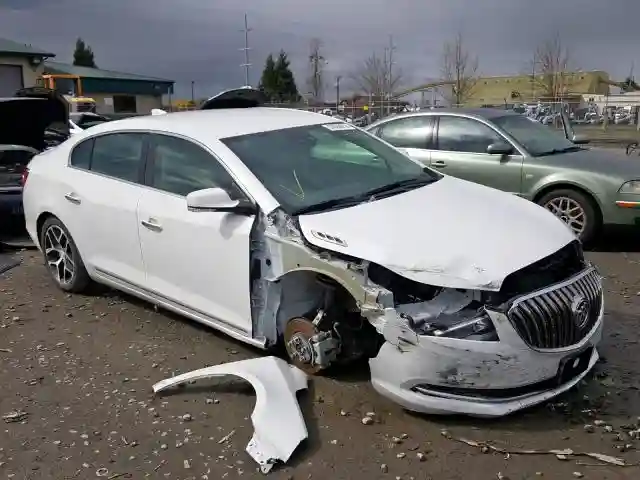 1G4G45G30GF266816 2016 BUICK LACROSSE SPORT TOURING-0