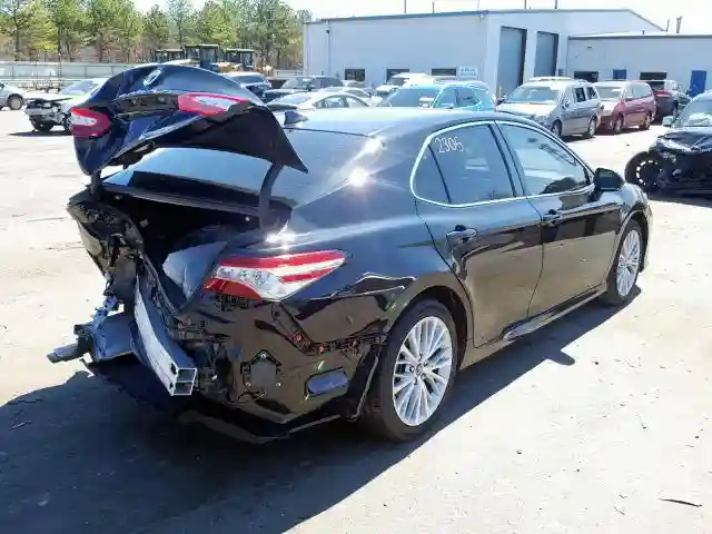 4T1B21HK5KU515730 2019 TOYOTA CAMRY HYBRID-3