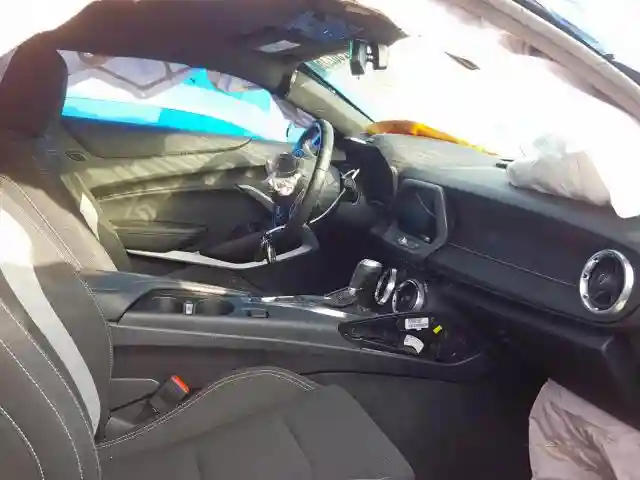 1G1FF1R74K0136111 2019 CHEVROLET CAMARO SS-4