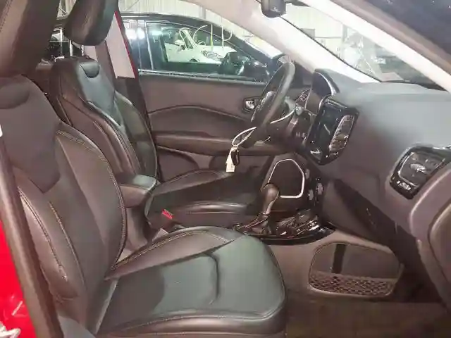 3C4NJDCBXKT598854 2019 JEEP COMPASS LIMITED-4