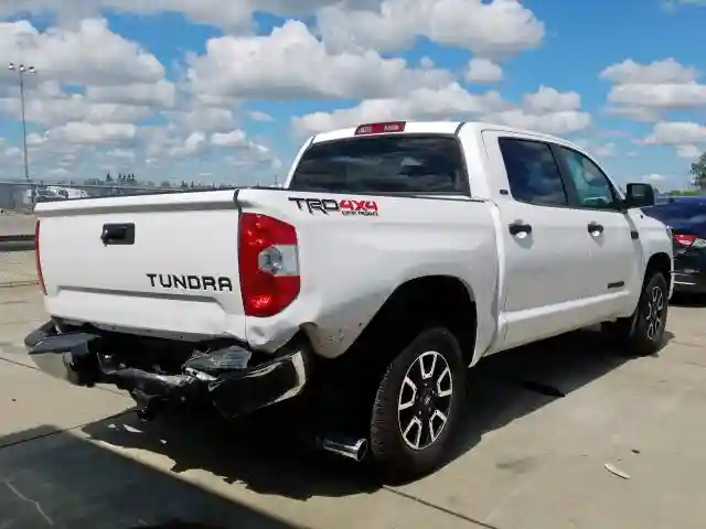 5TFDY5F16KX798599 2019 TOYOTA TUNDRA CREWMAX SR5-3